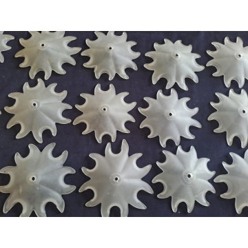 set of 24 pieces Spiky...