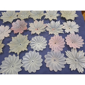 set of 24 pieces mix...