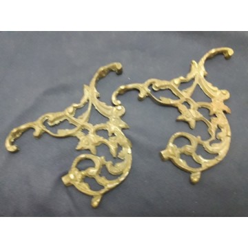 Brass arms for lamps